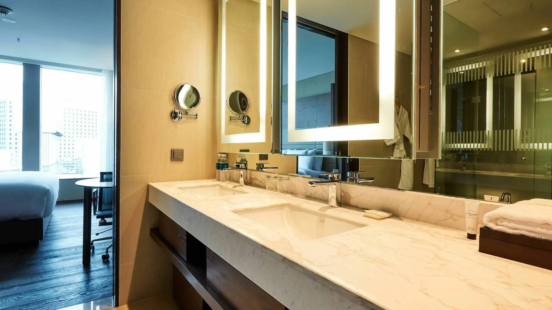 ****  Courtyard By Marriott Seoul Namdaemun Hotel South Korea