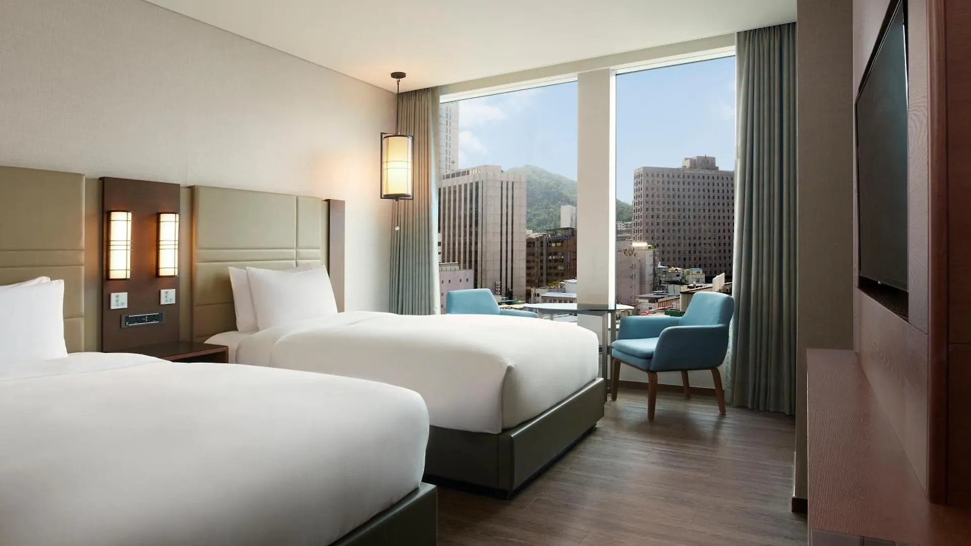 Courtyard By Marriott Seoul Namdaemun Hotel