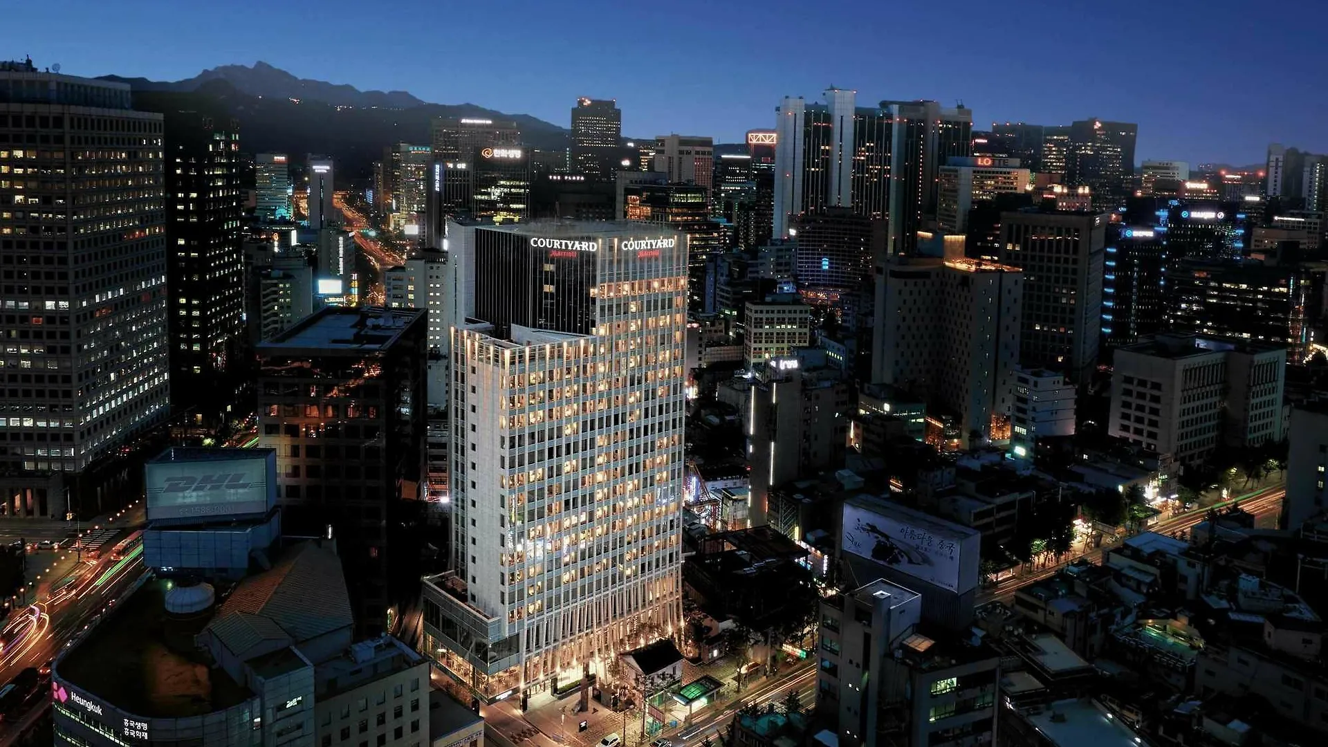Hotel Courtyard By Marriott Seoul Namdaemun 4*,